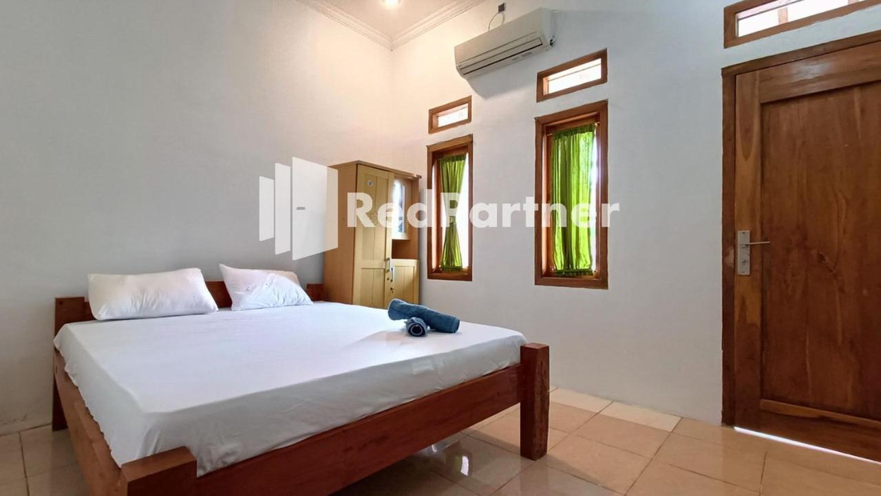 Jogo Segoro Homestay Mitra Reddoorz Near Pantai Sundak Gunungkidul Ngandong Esterno foto