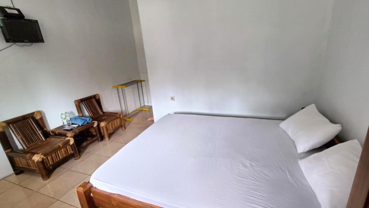 Jogo Segoro Homestay Mitra Reddoorz Near Pantai Sundak Gunungkidul Ngandong Esterno foto