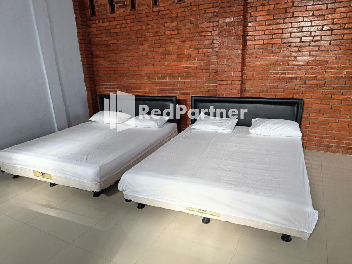 Jogo Segoro Homestay Mitra Reddoorz Near Pantai Sundak Gunungkidul Ngandong Esterno foto